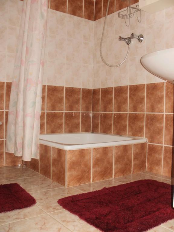 Bodzavirag Apartman Zalakaros Eksteriør billede